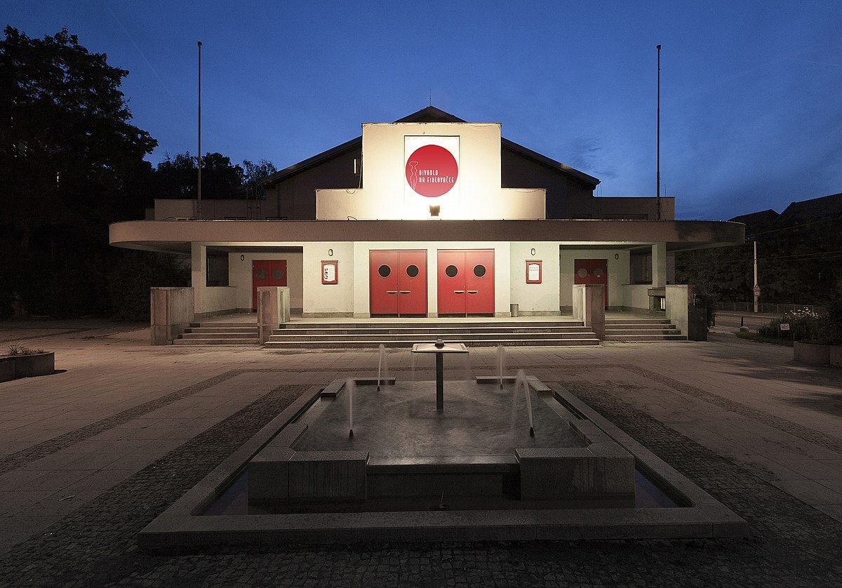 Divadlo-Na-Fidlovace